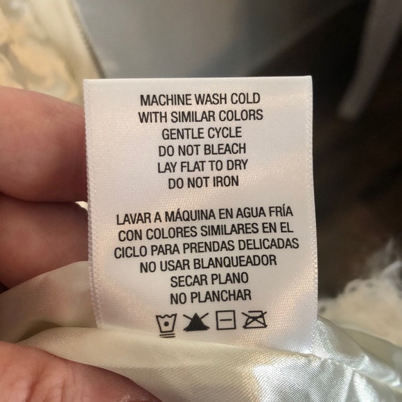 Bongo Fuzzy Cream Vest - Picture 5 of 6